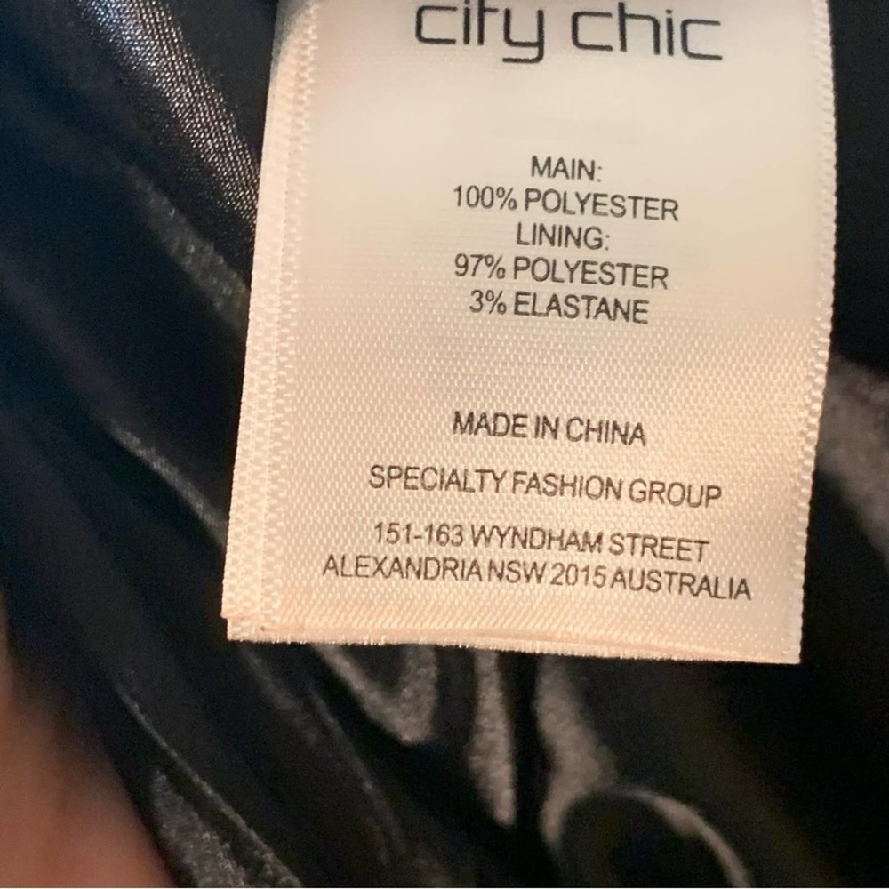 18 plus size NEW City Chic Honey Suckle Dress Black Womens Plus 18 - Picture 9 of 10